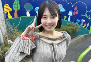 FC2PPV 4891643 截止至28日 1490pt！！【史诗级篇章】*提前购买特典 与苗条美女的奇妙融合 “啊，猛推！！” 一次高速猛推引发巨大爆炸和高潮喷射