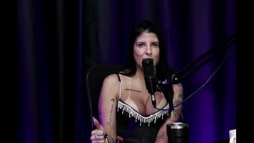 TEVE UM PROBLEMA DE AGRESSÃO COM IMIGRANTES ILEGAIS - LETÍCIA BRAGA (MOAI TV)